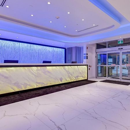 Est Hotel Торонто Екстер'єр фото